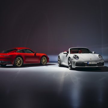 Porsche giới thiệu 911 Carrera Coupé và 911 Carrera Cabriolet mới.